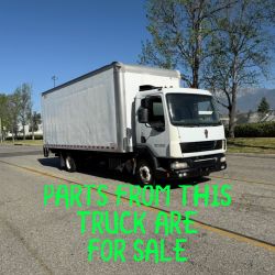 KW All Parts From This Truck Are For Sale / Kenworth Box Truck 