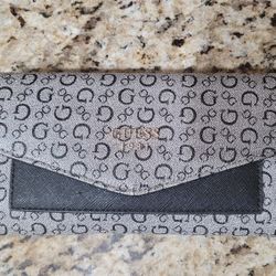 Guess Wallet 