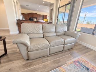 La-Z-Boy Reese Genuine Leather Power Reclining Sofa