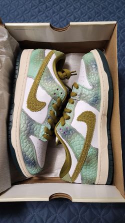 Nike SB Dunk Low Alexis Sablone Chameleon 9.5