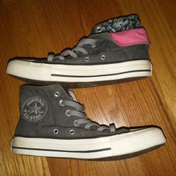 Converse Womens size 6.5