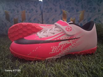 Turf soccer cleats us size 2youth