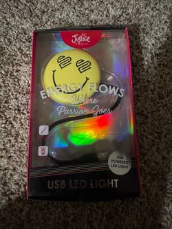Justice Tech USB LED Light Smiley Face