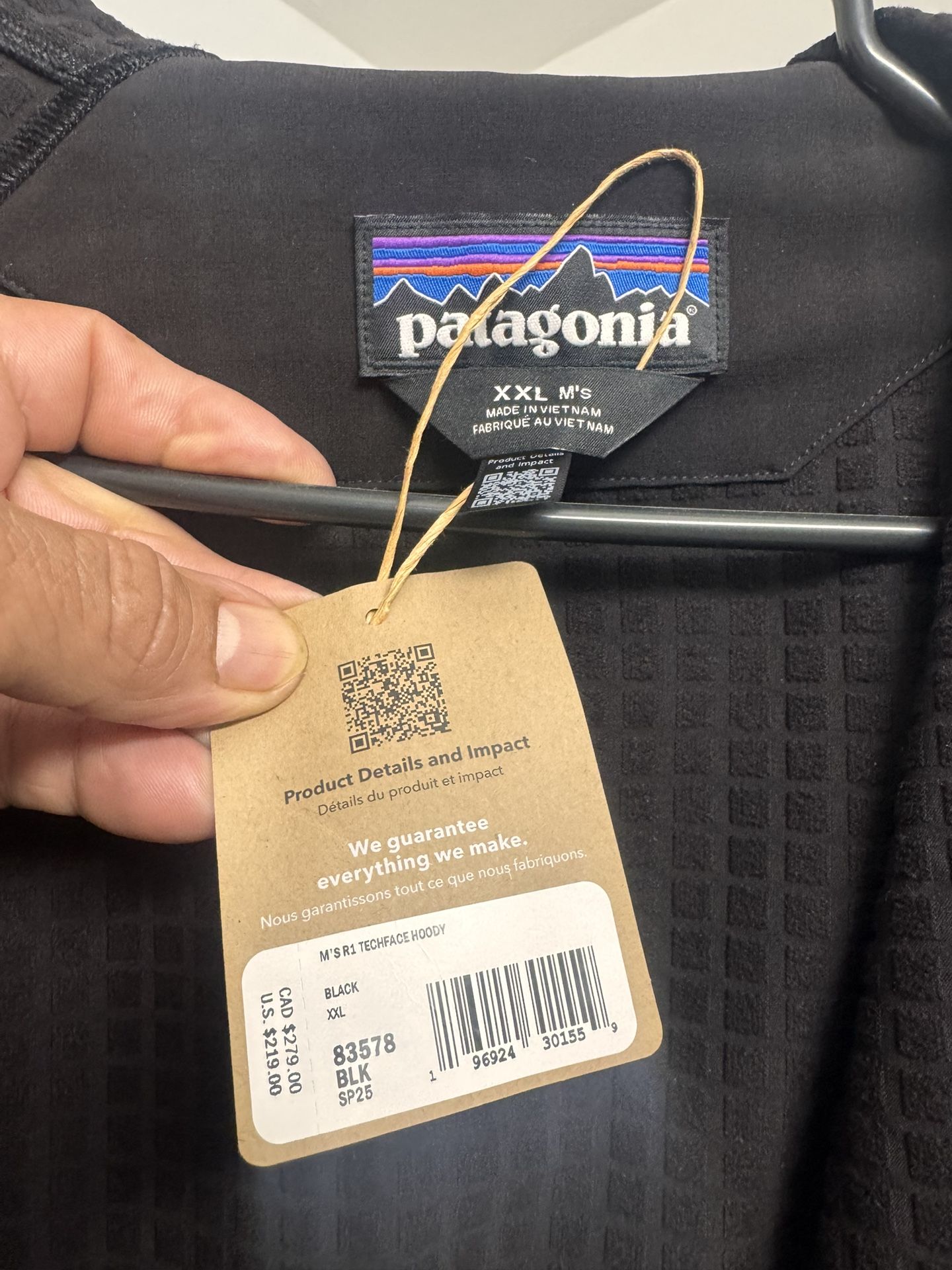 Patagonia Xxl jacket.  and beanie