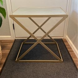 Set Of Two Matching Side Tables Or Nightstands 