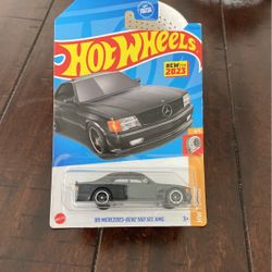 Hotwheels ‘89 MERCEDES BENZ 560 SEC AMG