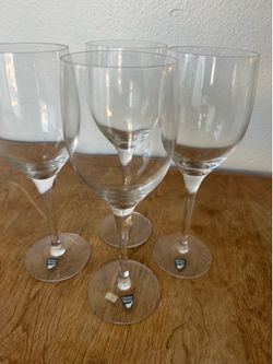 Orrefors Sweden crystal wine glasses