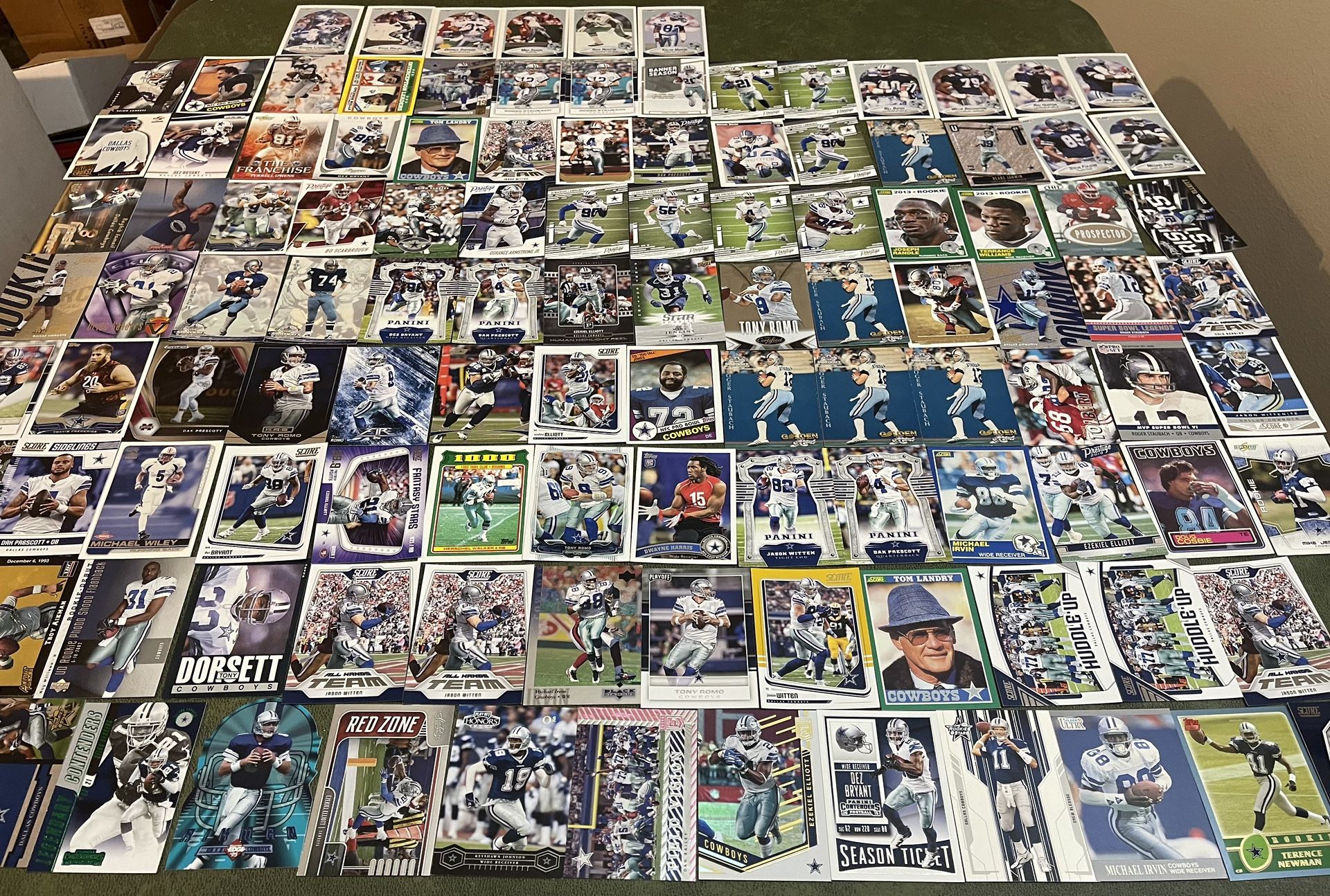 Lot Of 114 Dallas Cowboys Football Cards Stars,Rookies, Inserts Past & Present