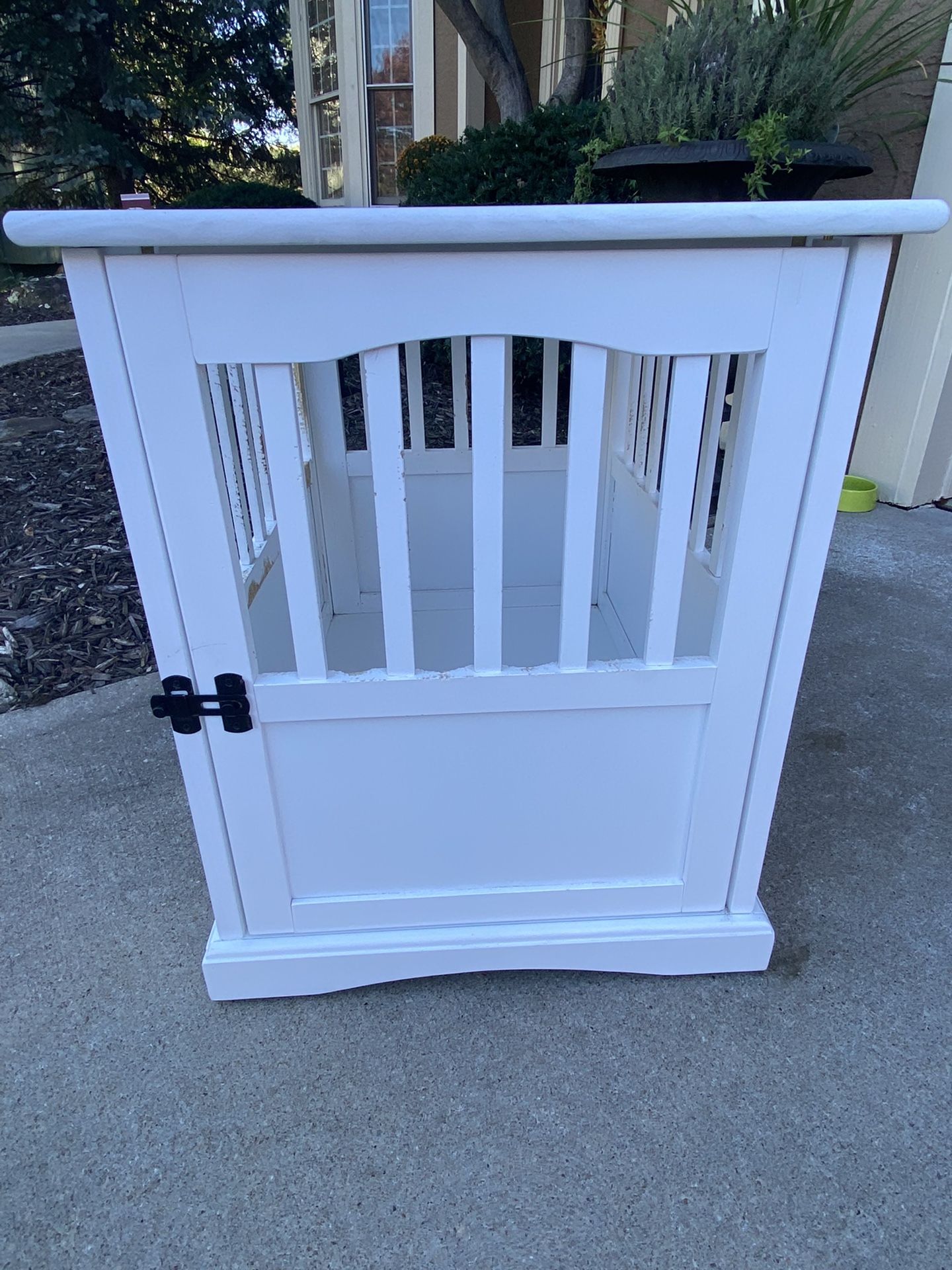 White Dog Crate