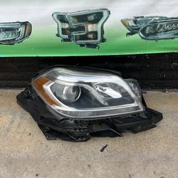 2013-2016 Mercedes Gl450 Headlight Oem 