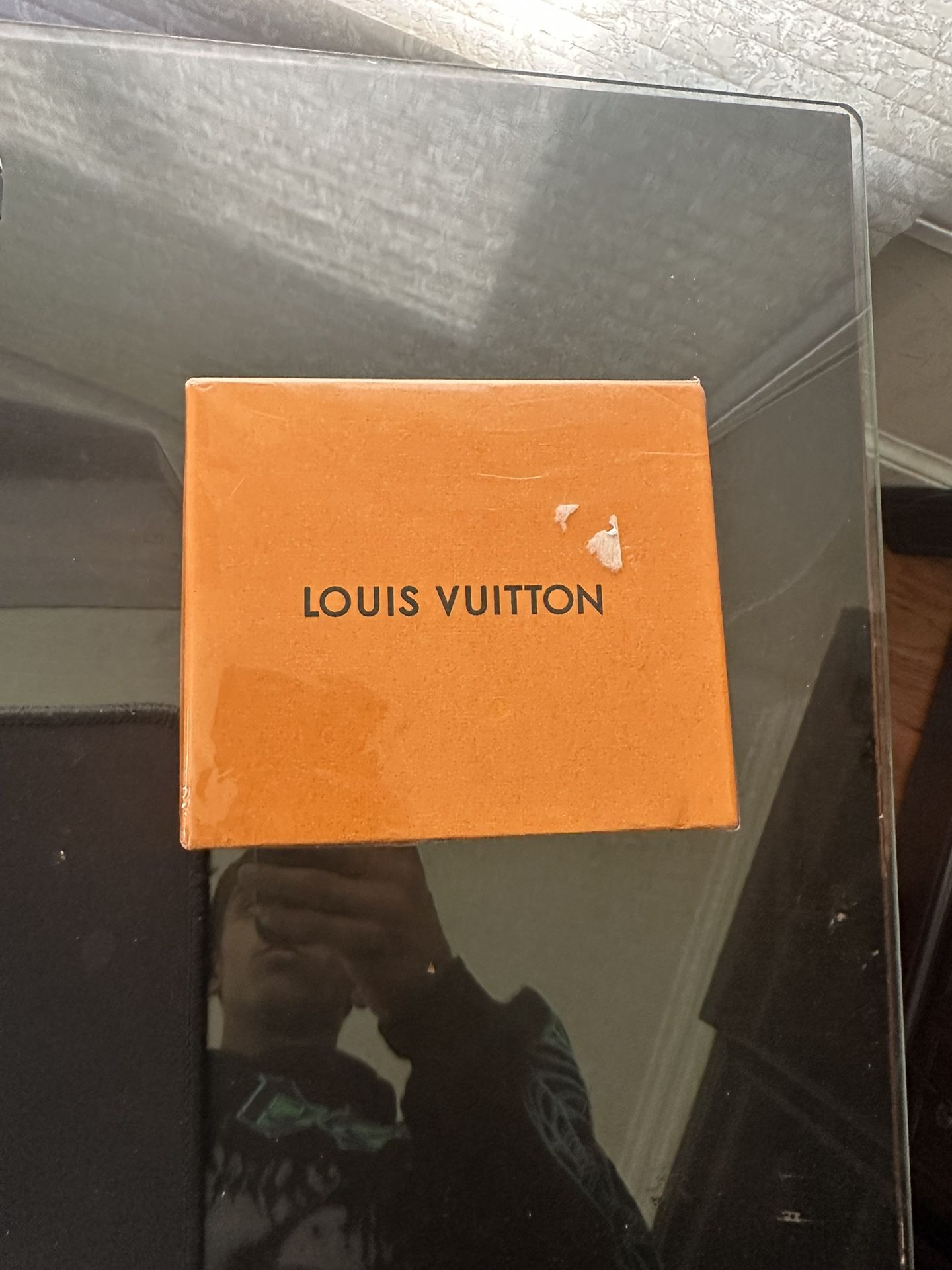 LV Wallet (Women’s)