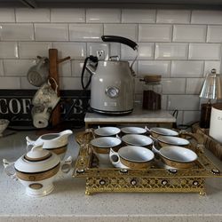 VERSACE Style TEA CUP MEDUSA GOLD, BLACK & White