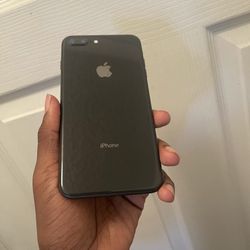 UNLOCKED IPHONE 8 PLUS/ READY FOR USE