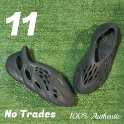 Size 11 Adidas Yeezy Foam Runner “Onyx” 🐜 