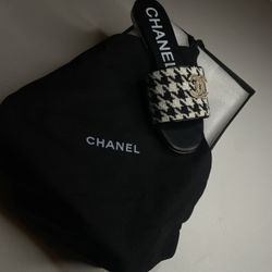 Chanel Sandals 