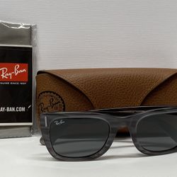 New With Case! Ray-Ban Ladies Sunglasses CARIBBEAN RB 2248 Made It In Italy!