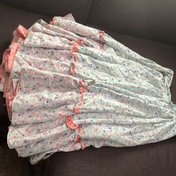 Falda para ballet folclórico para niña .