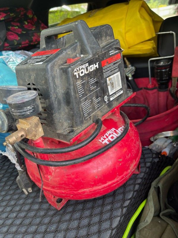 Hyper Tough 1 Gallon Pancake Air Compressor 410019