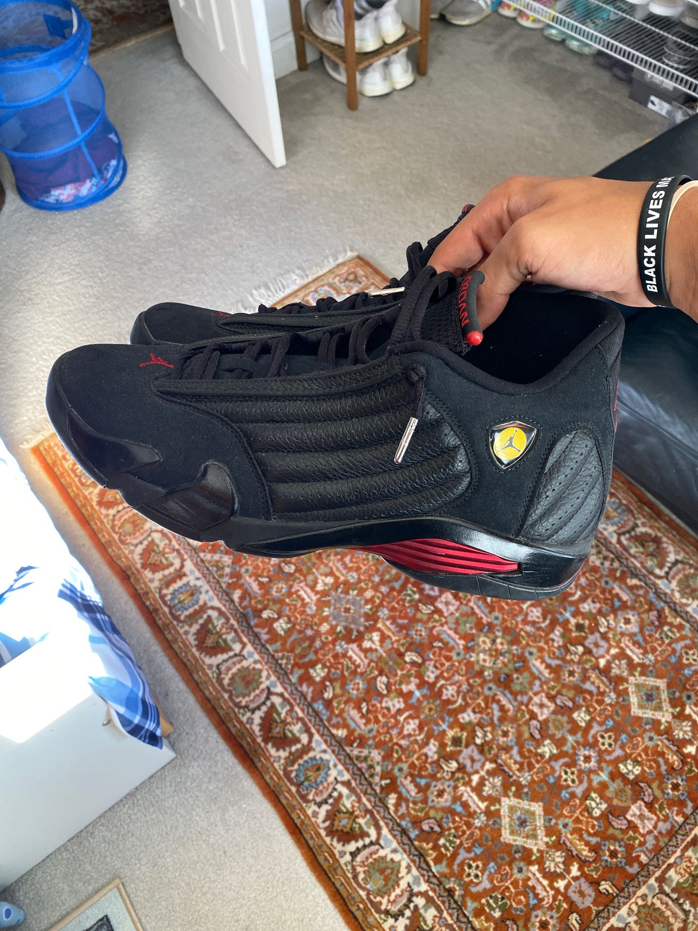 Jordan 14 Black and red size 12