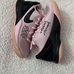 Gil’s Nike Size  Us 11 