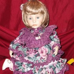 Porcelain Doll 1992 JC PENNEY COLLECTION 