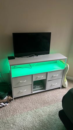 Samsung tv with stand