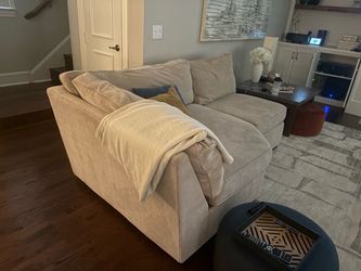 Sectional sofa