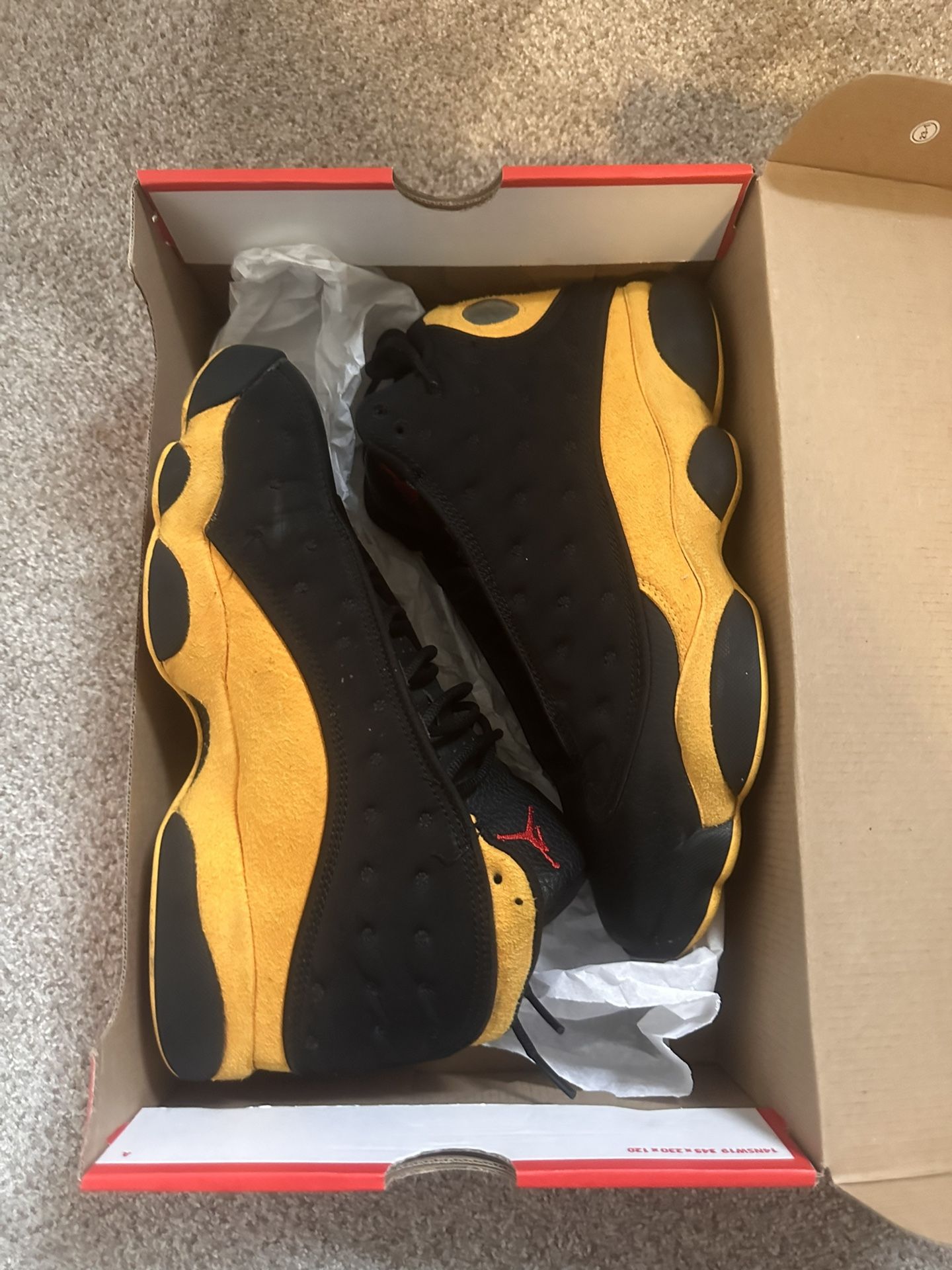 Jordan 13 Yellow 8.5 