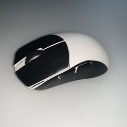 Lamzu Maya Gaming Mouse