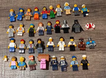 Lego minifigures
