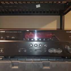 Yamaha V573 Home Theater Reciever