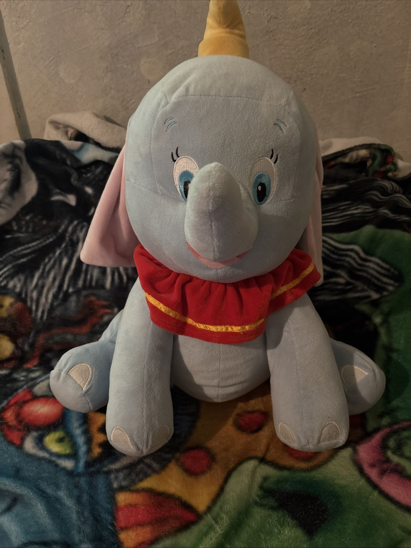 22" Disney Store DUMBO Large Jumbo Plush Stuffed Animal Toy Elephant