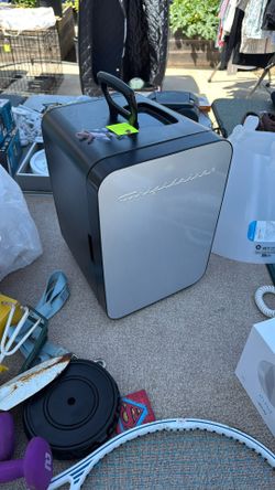 Frigidaire Refrigerator