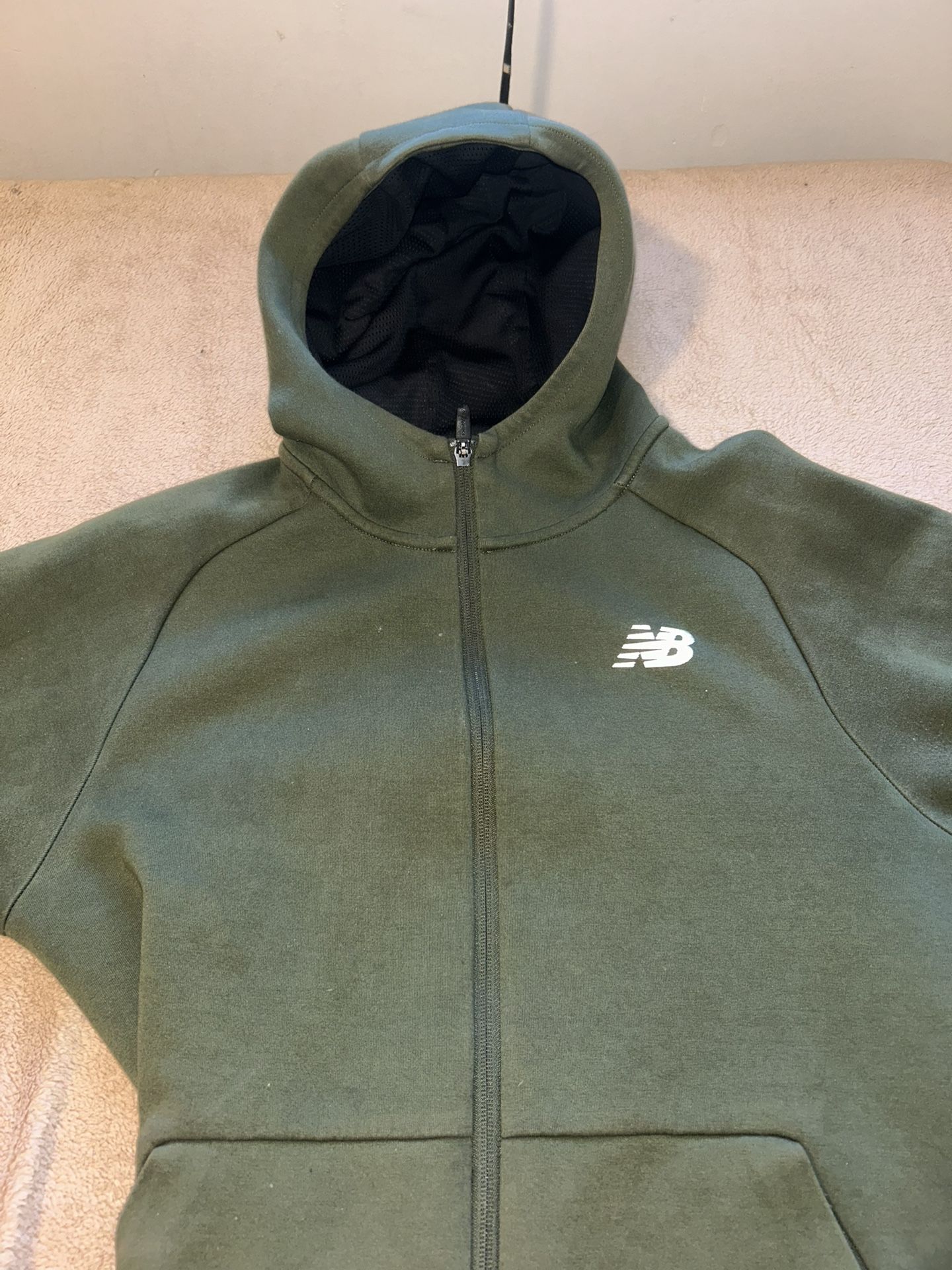 New balance Hoodie