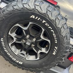 2021 Jeep Wrangler Original Wheels 