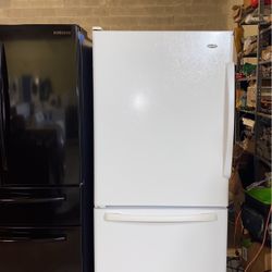 Amana Refrigerator Bottom Freezer White 