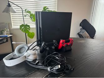 PS4