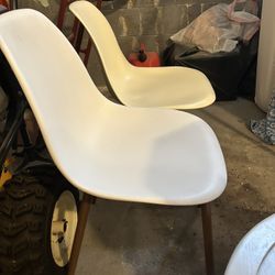 2 Small Modern Chairs 