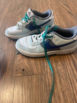 Nike Air Force 1 Low-Top Sneakers
