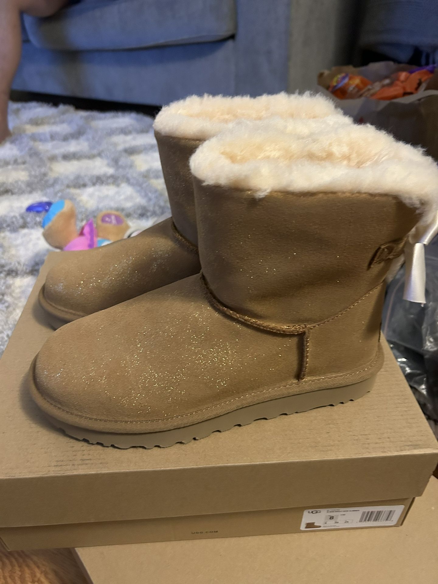 Brand New Women’s Ugg Boots Size 8 