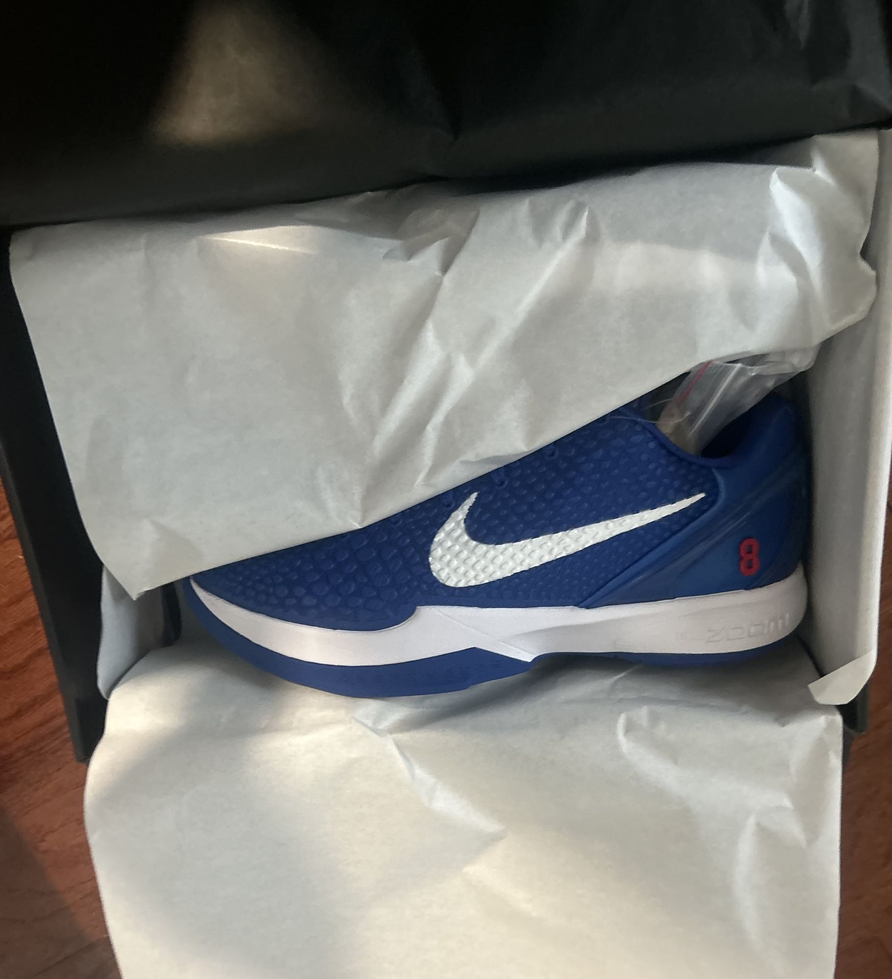 LA Dodger Kobe 6 Sz 10.5