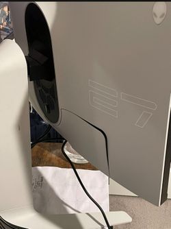 *PIXELLATED/BLOTCHY BROKEN TOP LEFT CORNER OF SCREEN* Alienware Monitor AW2720HF 27inch Screen