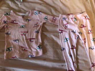 3T pink toddler pajamas a with penguin skiing