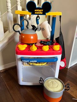 Disney Junior Mickey Mouse Kitchen Play Set