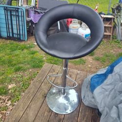 Bar Stools The Seat Is Soft Leather 
