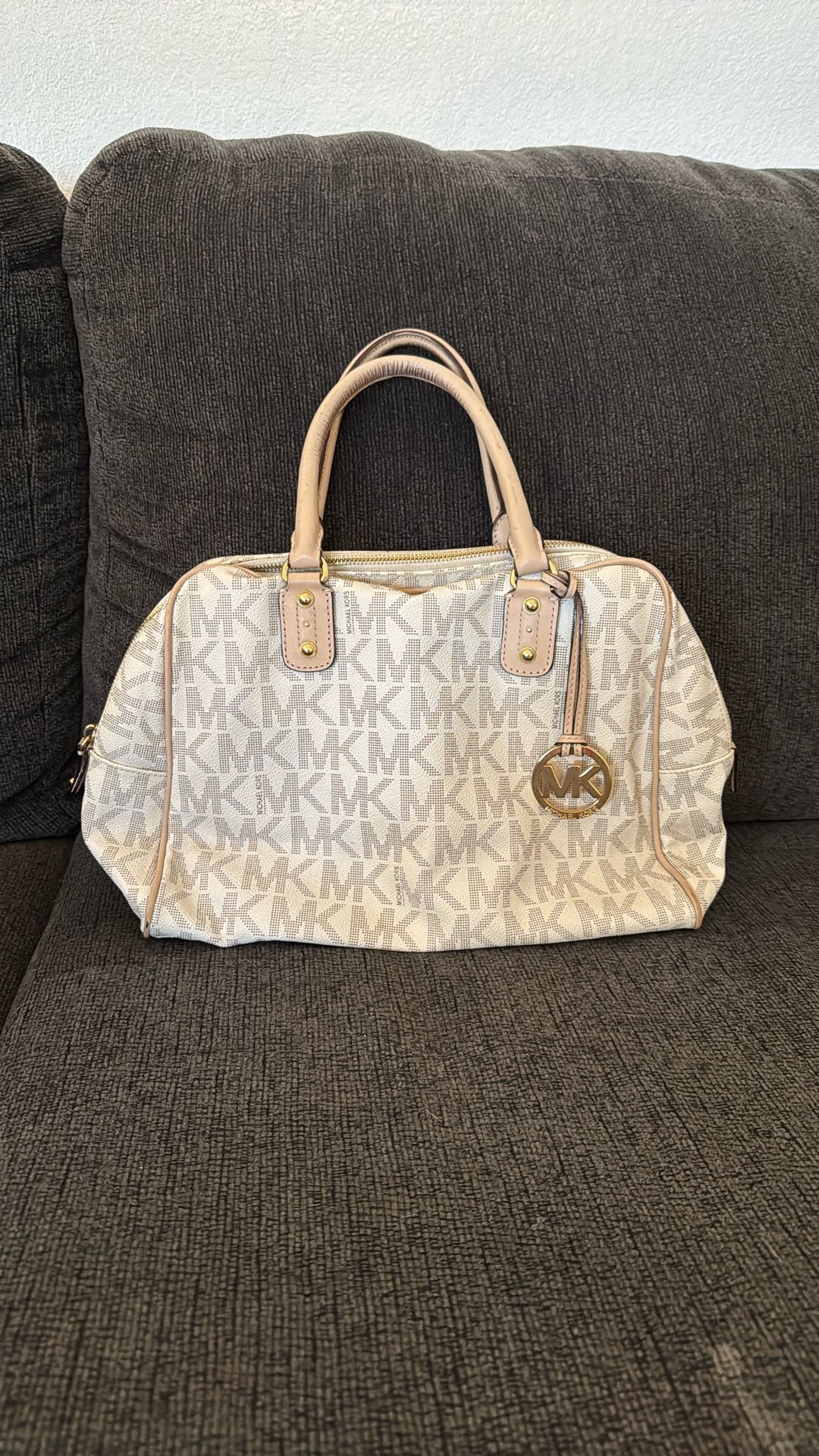 Authentic white, Michael Kors purse