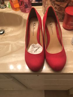 Chinese Laundry wedge heel shoes, red and tan size 71/2