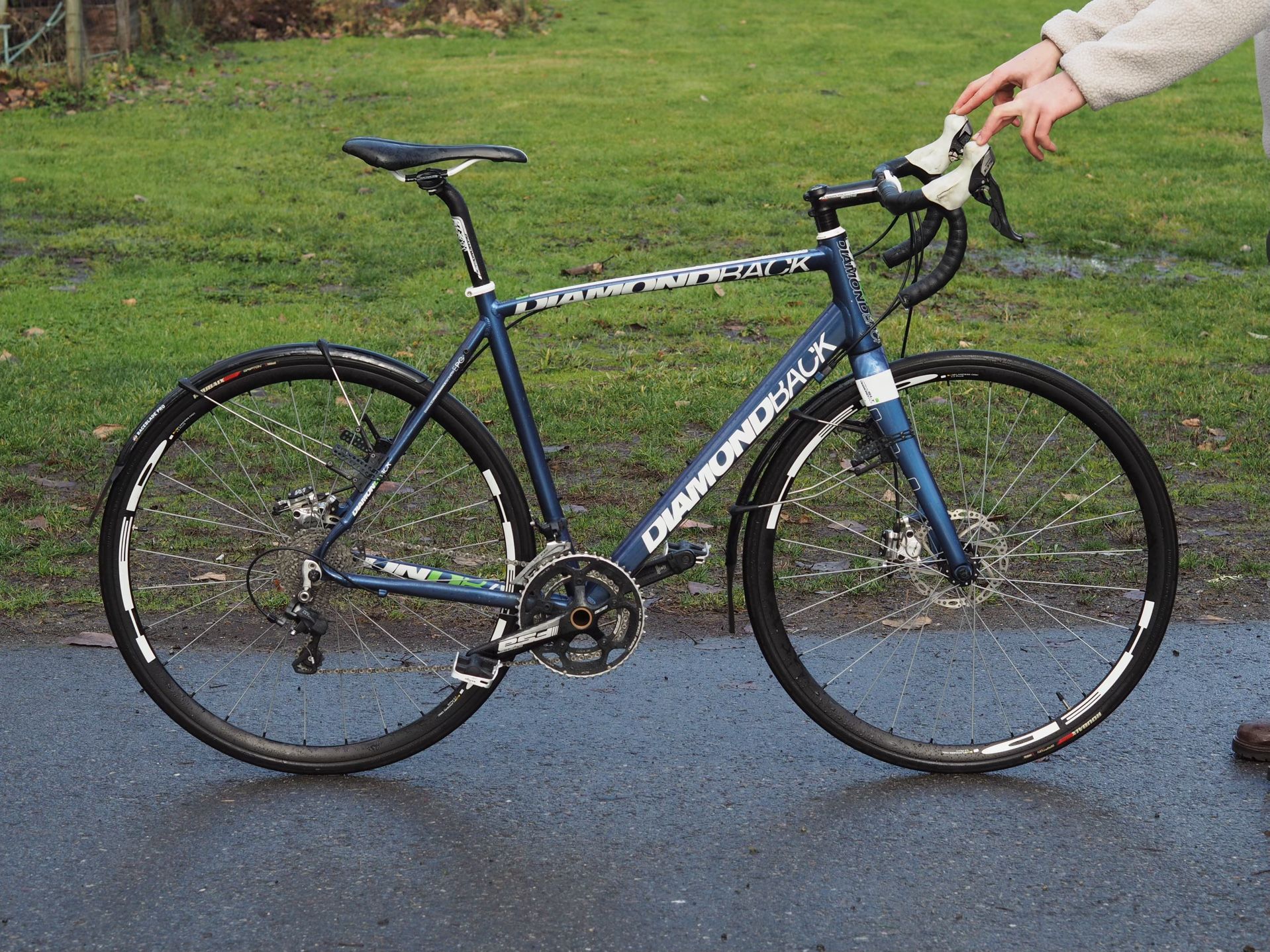 Diamondback Century Sport Disk Endurance Road Bike 56cm