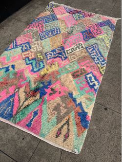 Handmade Moroccan berber rug