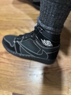 Aj1 Jordan Travis Scott